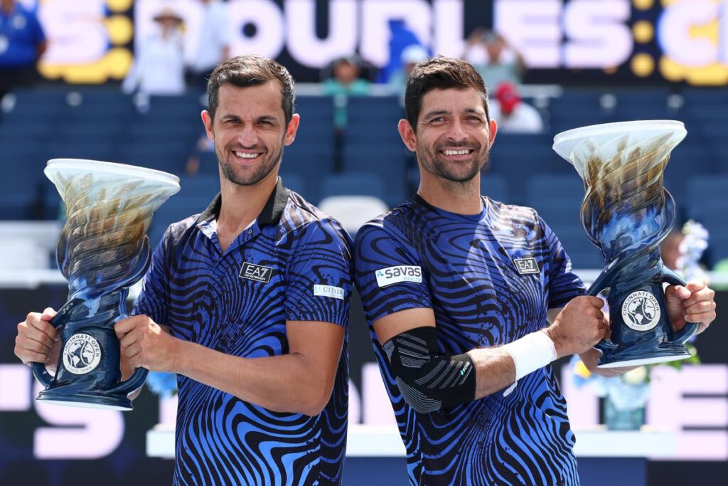 men's doubles champions