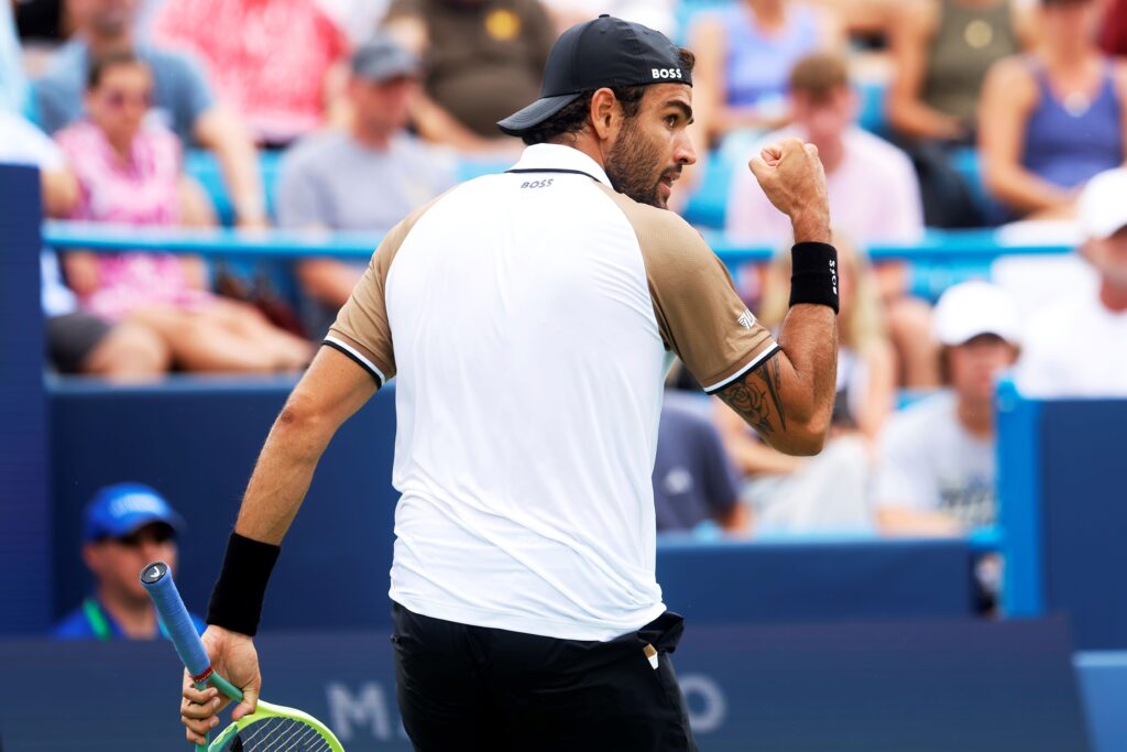 Matteo Berrettini pumps his fist