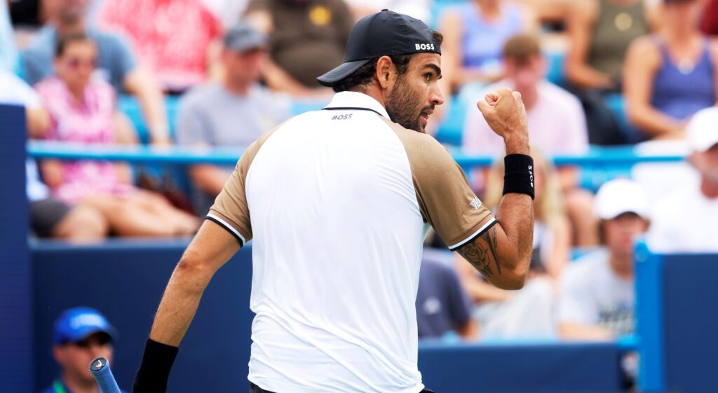 Matteo Berrettini pumps his fist