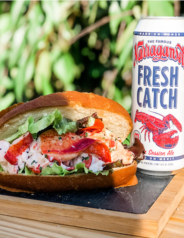 Lobsta Bakes of Maine lobster roll and Narragansett fresh catch beer